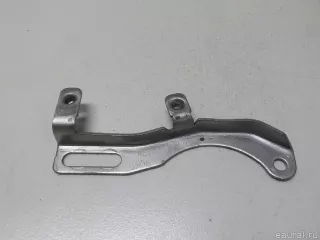 LR115626 Land Rover Кронштейн (крепление) Land Rover Evoque 2 Арт E51831709