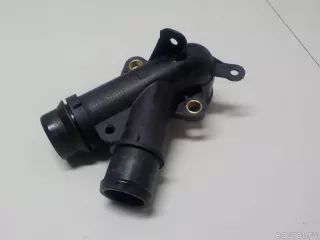 LR085514 Land Rover Фланец (тройник) системы охлаждения Land Rover Defender 3 Арт E51948694, вид 5