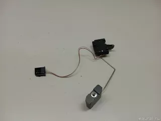 LR082753 Land Rover Датчик уровня топлива Land Rover Discovery 5 Арт E23691509