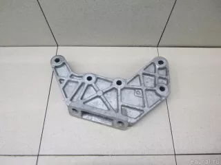 LR071972 Land Rover Кронштейн КПП Land Rover Evoque 1 restailing Арт E12794989, вид 1