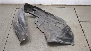 C23556130E Защита арок передняя правая (подкрылок) Mazda 5 1 Арт 20243660