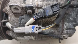 8200890987,7711497036 Компрессор кондиционера Renault Laguna 3 Арт 20218266, вид 4
