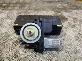 82450c1010 Моторчик стеклоподъемника Hyundai Sonata (LF) Арт 140587MA, вид 4