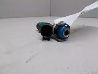 12599504 GM Распределитель впрыска (инжектор) Chevrolet TrailBlazer 1 Арт E70266540, вид 3