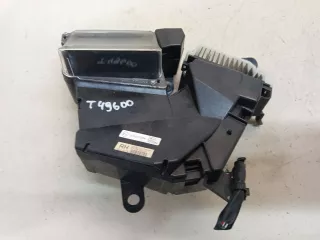 8310847010 Лобовое стекло Toyota Prius 3 Арт 20253460, вид 1