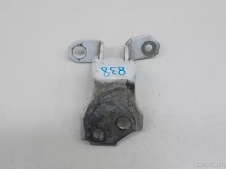 6933068LA0 Suzuki Петля двери передней правой нижняя Suzuki Swift 4 Арт E52531838