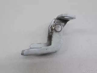 6933068LA0 Suzuki Петля двери передней правой нижняя Suzuki Swift 4 Арт E52531838, вид 4