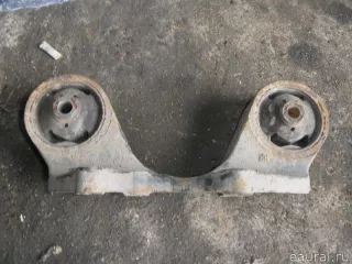 2768080K00 Suzuki Кронштейн редуктора Suzuki Grand Vitara JT Арт E7529536