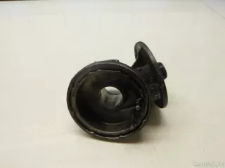 8201056869 Renault Кронштейн масляного фильтра Renault Logan 1 Арт E5825905, вид 1