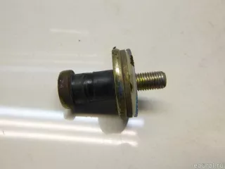 6001548677 Renault Фиксатор замка двери Renault Logan 1 Арт E5862199