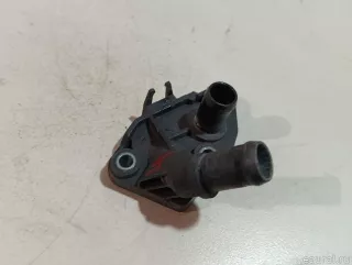 7701476282 Renault Фланец (тройник) системы охлаждения Renault Megane 3 Арт E23674678, вид 3