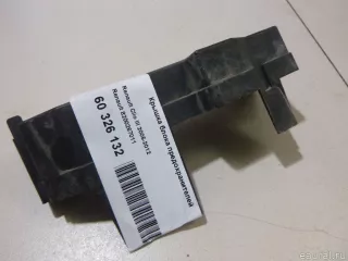 8200267011 Renault Крышка блока предохранителей Renault Clio 3 Арт E60326132, вид 2