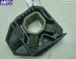 1k0121367d Кронштейн радиатора Volkswagen Golf 5 Арт 55036483, вид 1