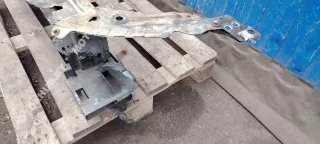  Передняя панель крепления облицовки (телевизор) Land Rover Discovery sport Арт 00115872, вид 5