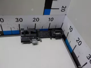BB5Z7826685A Ford Кронштейн ручки Ford Explorer 5 restailing Арт E51098683, вид 8