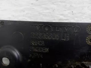 32226806 Брызговик передний Volvo XC40 Арт 00296425, вид 2