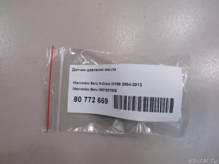 0051537828 Mercedes Benz Датчик давления масла Mercedes B W245 Арт E80772669, вид 5