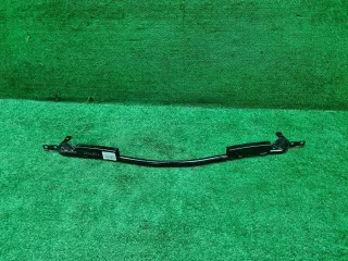 95B803228A Распорка стоек Porsche Macan Арт 0000007384462