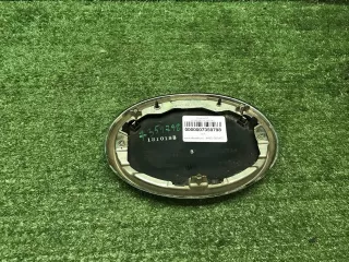 753100K080 Эмблема решетки радиатора  нв Toyota Fortuner 2 Арт 0000007359798, вид 2