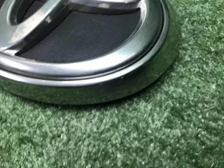 753100K080 Эмблема решетки радиатора  нв Toyota Fortuner 2 Арт 0000007359798, вид 3