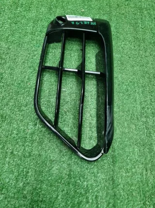 51117383356 Решетка переднего бампера правая BMW X1 F48 Арт 0000007628788, вид 4