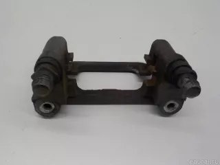 4605B122 Mitsubishi Скоба суппорта заднего Mitsubishi ASX restailing 2 Арт E41224181, вид 3
