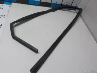 835304X000 Hyundai-Kia Уплотнитель стекла двери Kia Rio 3 Арт E51692166, вид 1