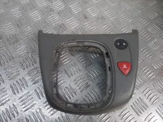 8200231906 Рамка (накладка) рычага КПП Renault Scenic 2 Арт AG1102810, вид 1