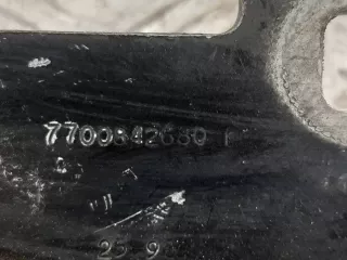 7700842680 Петля капота левая Renault Clio 2 Арт AG1104626, вид 3