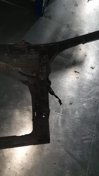 BP4K53110J Панель передняя (телевизор) Mazda 3 BK Арт 20264693, вид 5