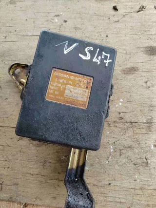 1106973Y01 Блок управления (другие)   Nissan AD Y10 Арт NS47, вид 1