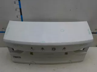 8450013789 Крышка багажника Lada Vesta 1 Арт 768546