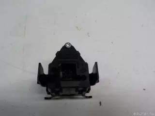 1698203610 Mercedes Benz Кнопка аварийной сигнализации Mercedes A W169 Арт E50695924, вид 2