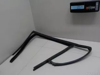 2047352525 Mercedes Benz Уплотнитель стекла двери Mercedes C W204 Арт E50956458, вид 2