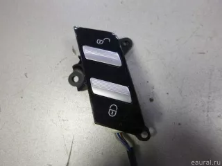 2218213051 Mercedes Benz Кнопка центрального замка Mercedes S W221 Арт E6835102, вид 1