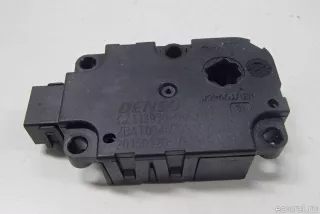 2469064400 Mercedes Benz Моторчик заслонки печки Mercedes CLA c117 Арт E52512229, вид 2