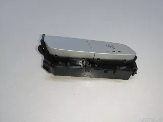 20590500047N49 Mercedes Benz Кнопка обогрева сидений Mercedes C W205 Арт E23322703, вид 3