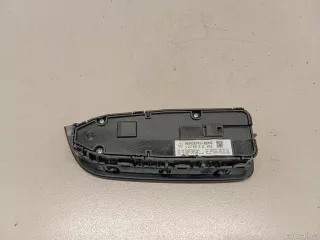44754504139051 Mercedes Benz Блок управления стеклоподъемниками Mercedes Vito W447 Арт E23716465, вид 5