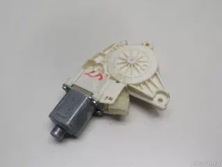 2048200142 Mercedes Benz Моторчик стеклоподъемника Mercedes C W204 Арт E40862413, вид 3