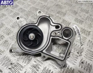 Насос водяной охлаждения BMW 5 F10/F11/GT F07 2012г.  - Фото 2