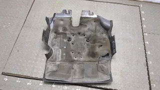 LR010875 Крышка двигателя декоративная Land Rover Discovery 4 Арт 20283941, вид 2