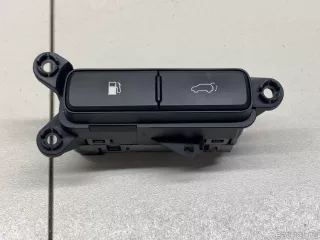 93710C5010 Hyundai-Kia Кнопка открывания лючка бензобака Kia Sorento 3 restailing Арт E70790266