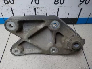 2213510118 Mercedes Benz Кронштейн редуктора Mercedes S W221 Арт E31029551, вид 4