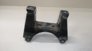 6Q0199111K VAG Кронштейн двигателя Skoda Rapid Арт E23157990