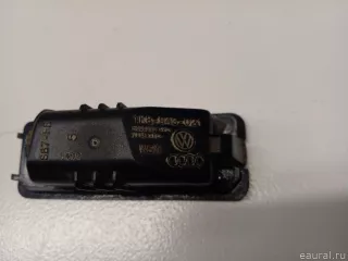 1K8943021 VAG Подсветка номера Volkswagen Golf 7 Арт E41097429, вид 3