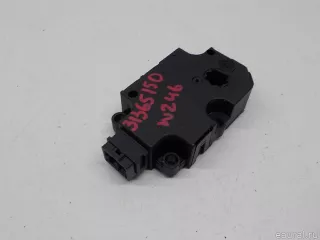 2469064400 Mercedes Benz Моторчик заслонки печки Mercedes A W176 Арт E31365150, вид 2