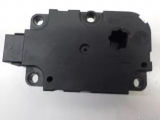 2469064400 Mercedes Benz Моторчик заслонки печки Mercedes A W176 Арт E31365150, вид 5