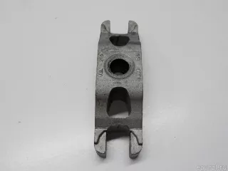 03L130216 VAG Скоба (кронштейн) крепления форсунки Volkswagen Jetta 5 Арт E31440428, вид 1