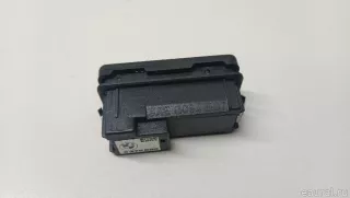 61318375580 BMW Кнопка открытия багажника BMW 5 E60/E61 Арт E103084990, вид 6