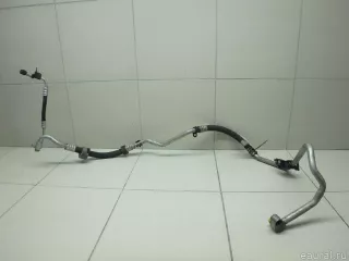 64539113785 BMW Трубка кондиционера BMW 1 E81/E82/E87/E88 Арт E6825092